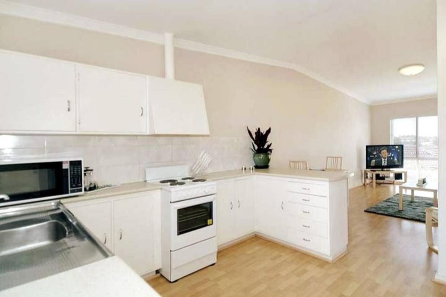 Acacia Holiday Or Business Stay - Quiet Location Perth Eksteriør bilde
